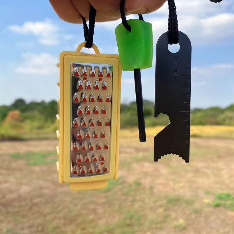 Portable Outdoor Emergency Tin - Ferro Rod Striker recensie en prijs