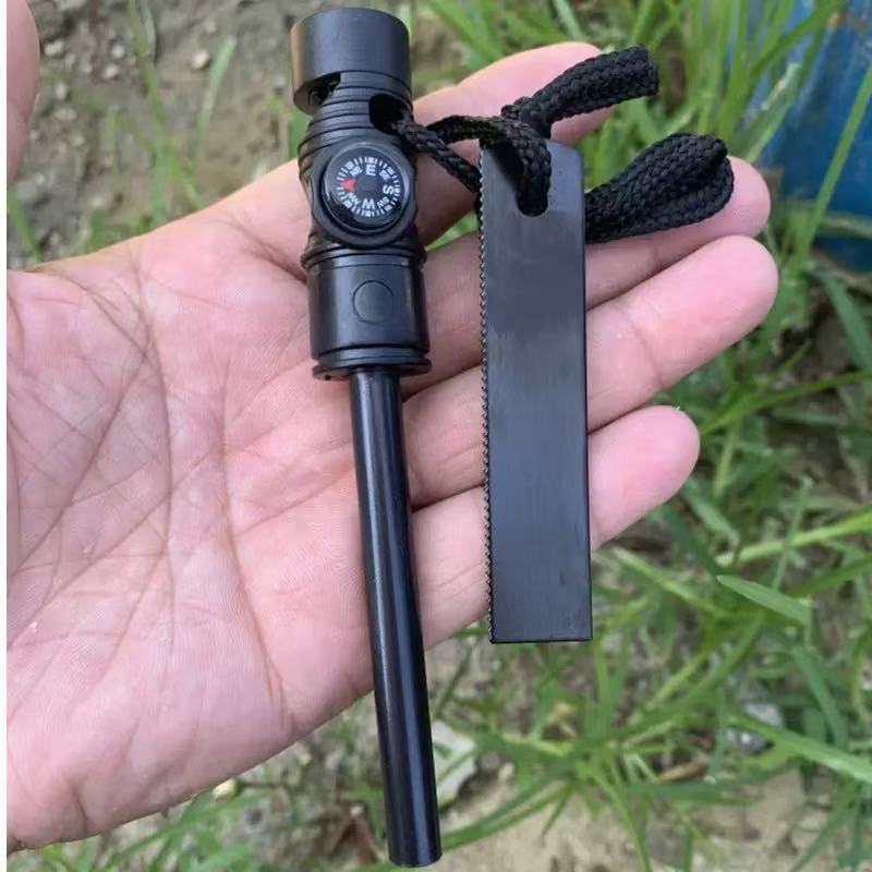 Survivor Long Style Three-in-O - Ferro Rod Striker recensie en prijs