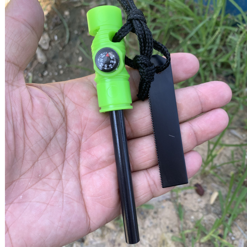Survivor Long Style Three-in-O - Ferro Rod Striker recensie en prijs