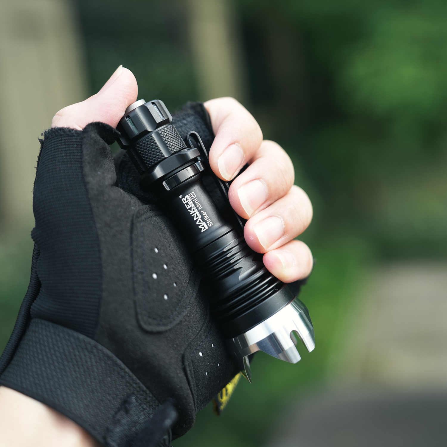 Mankerlight Striker Mini 635 L - Edc Gear Every Day Carry recensie en prijs