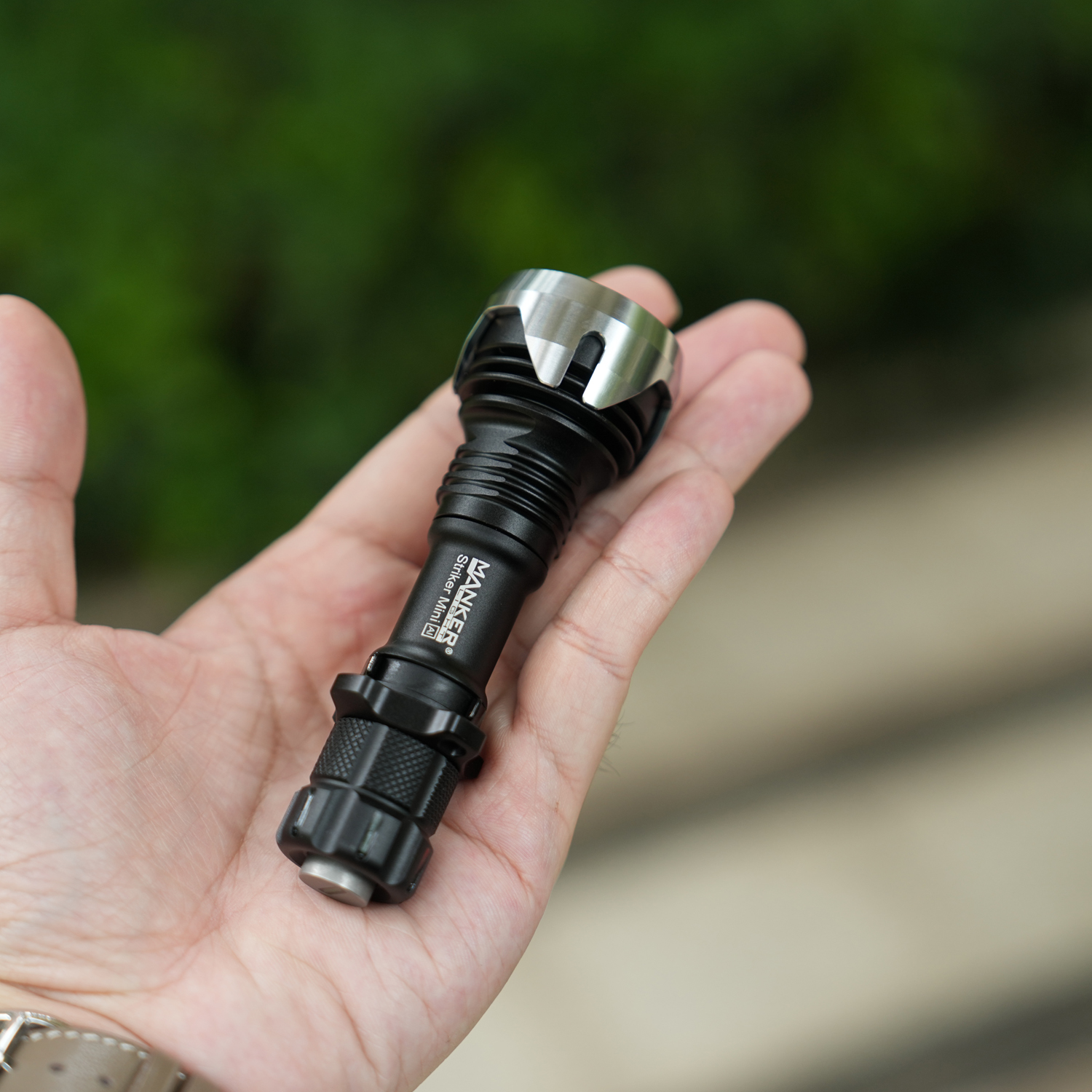 Mankerlight Striker Mini 635 L - Edc Gear Every Day Carry recensie en prijs